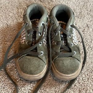 2/$15 Adidas herringbone sneakers